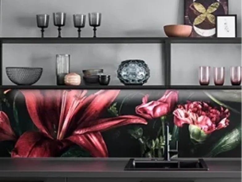 Niche décorative avec objets de décoration